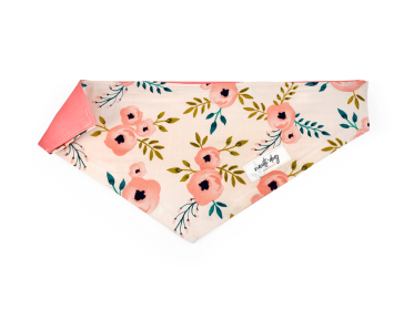 Charleston Blush Floral Tea Rose Over-the-collar Dog Bandana (size: M (16x7.5Ã’Â¢Ã¢â¬aÂ¬ÃÂ))